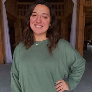 Meet your Posher, Vanessa